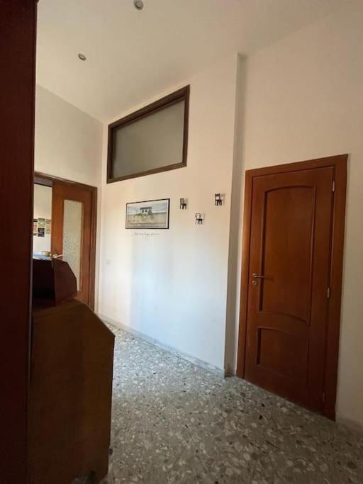 Appartamento Donnaromita House Hystoric Center